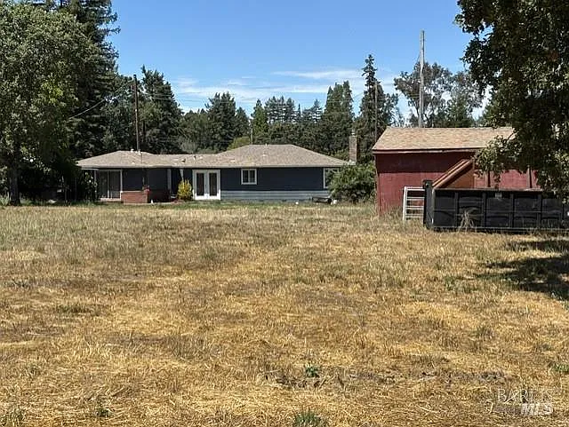 1794 S Hwy 116 Highway S - 4bd/2ba, 1,908 sqft - in Sebastopol, CA