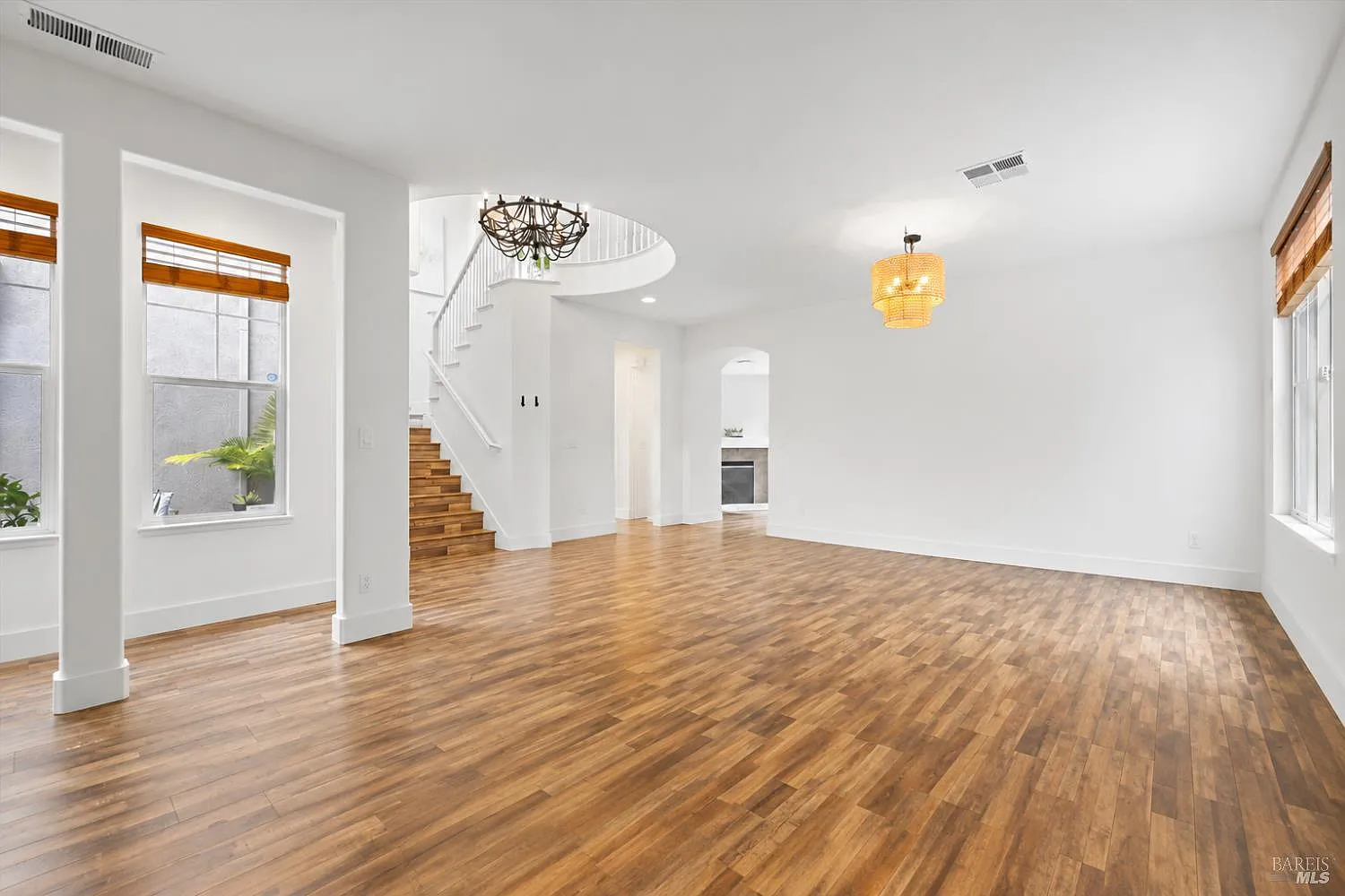 1433 Birdie Drive - Photo 5
