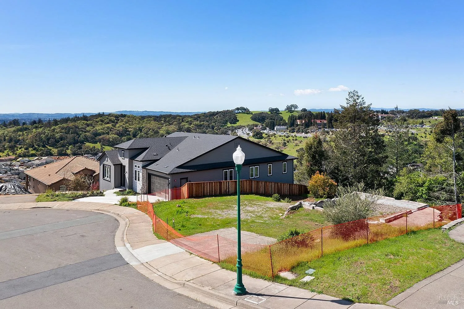 3611 Orbetello Court - Photo 2