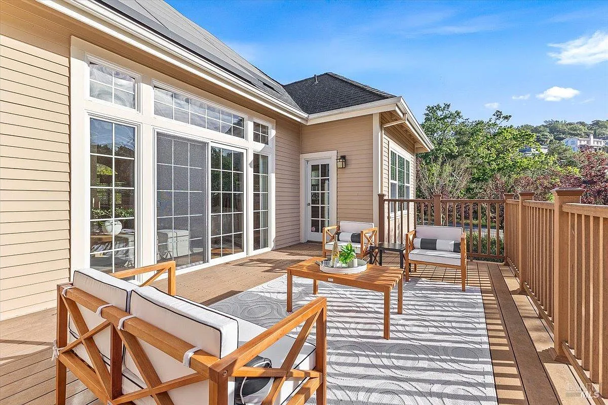 134 Moonlight Drive - Photo 12